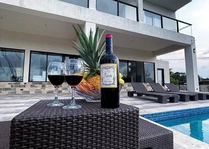 Maison d'hôtes Emotions By Ironshore Ltd *