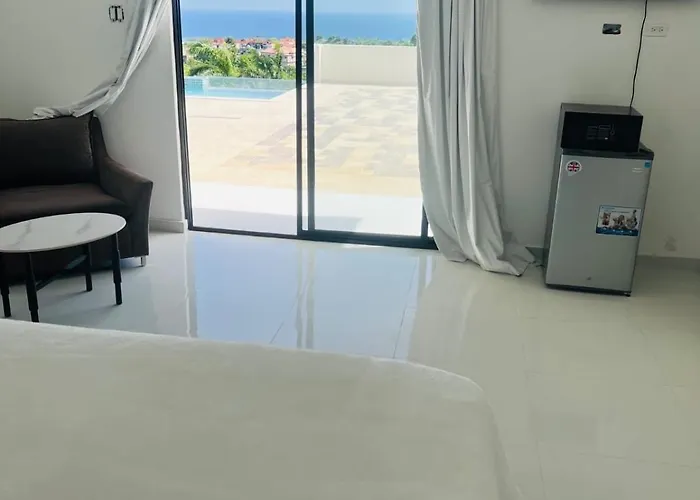 Emotions By Ironshore Ltd Maison d'hôtes